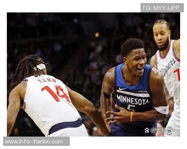 小卡怒怼记者提问不当直言不想谈哈登比赛问题